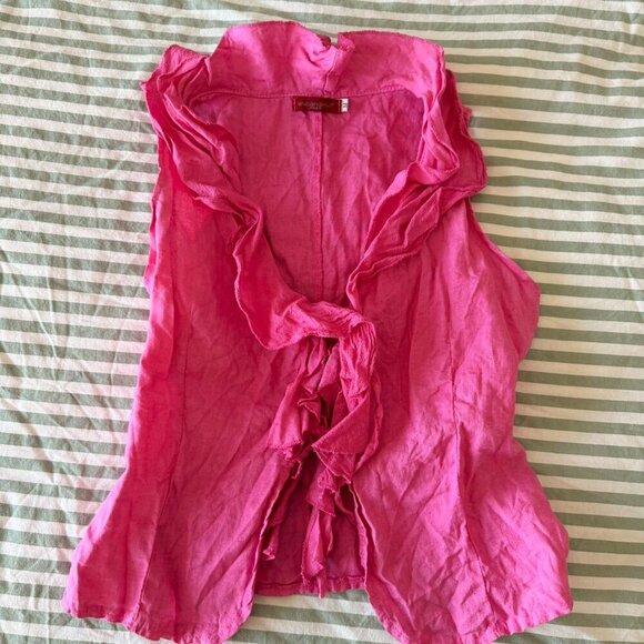 escante Tops - Adorable 100 Linen Pink Ruffle 5 E 0 F